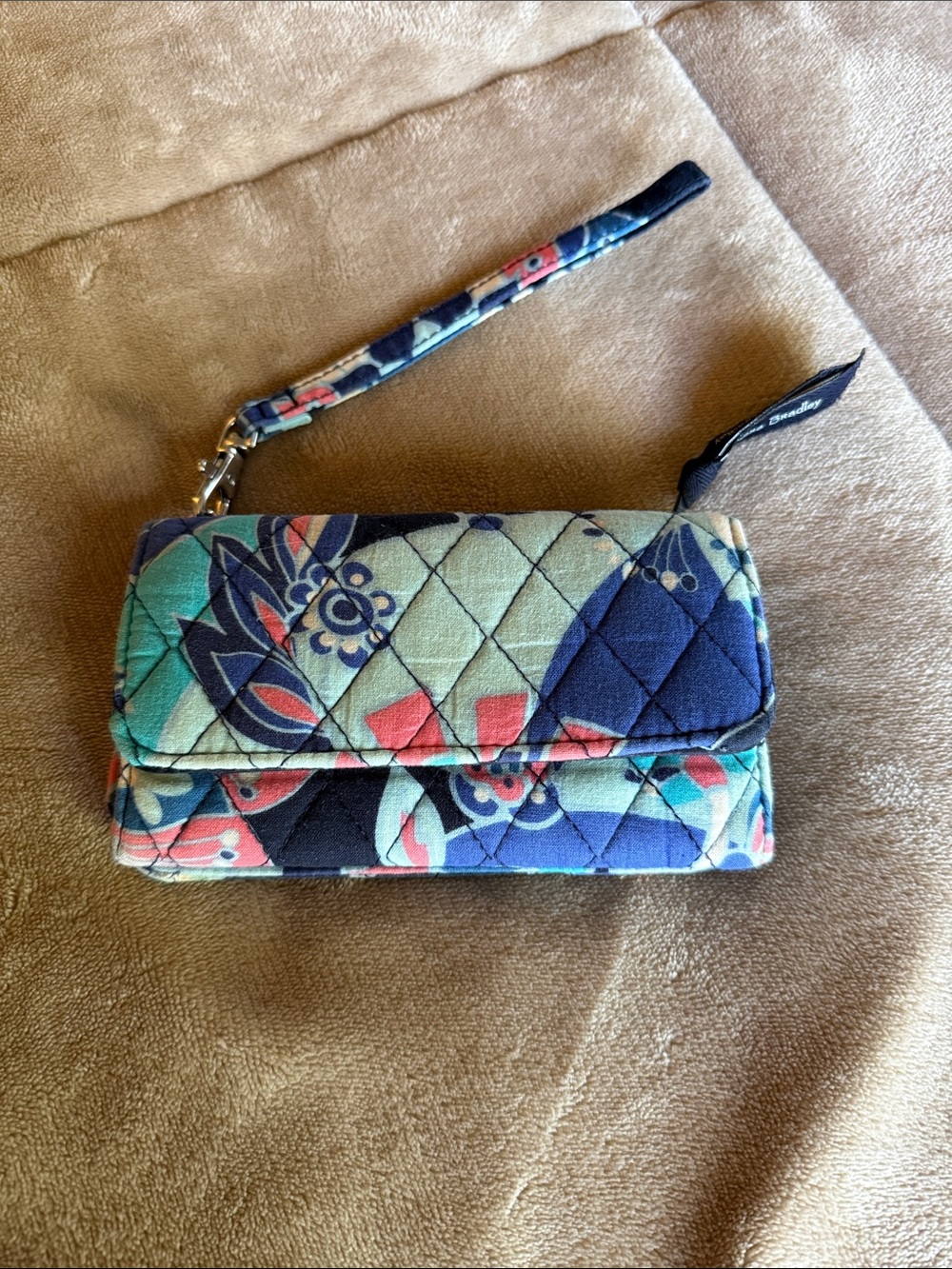 Vera Bradley Quilted Lotus Wristlet